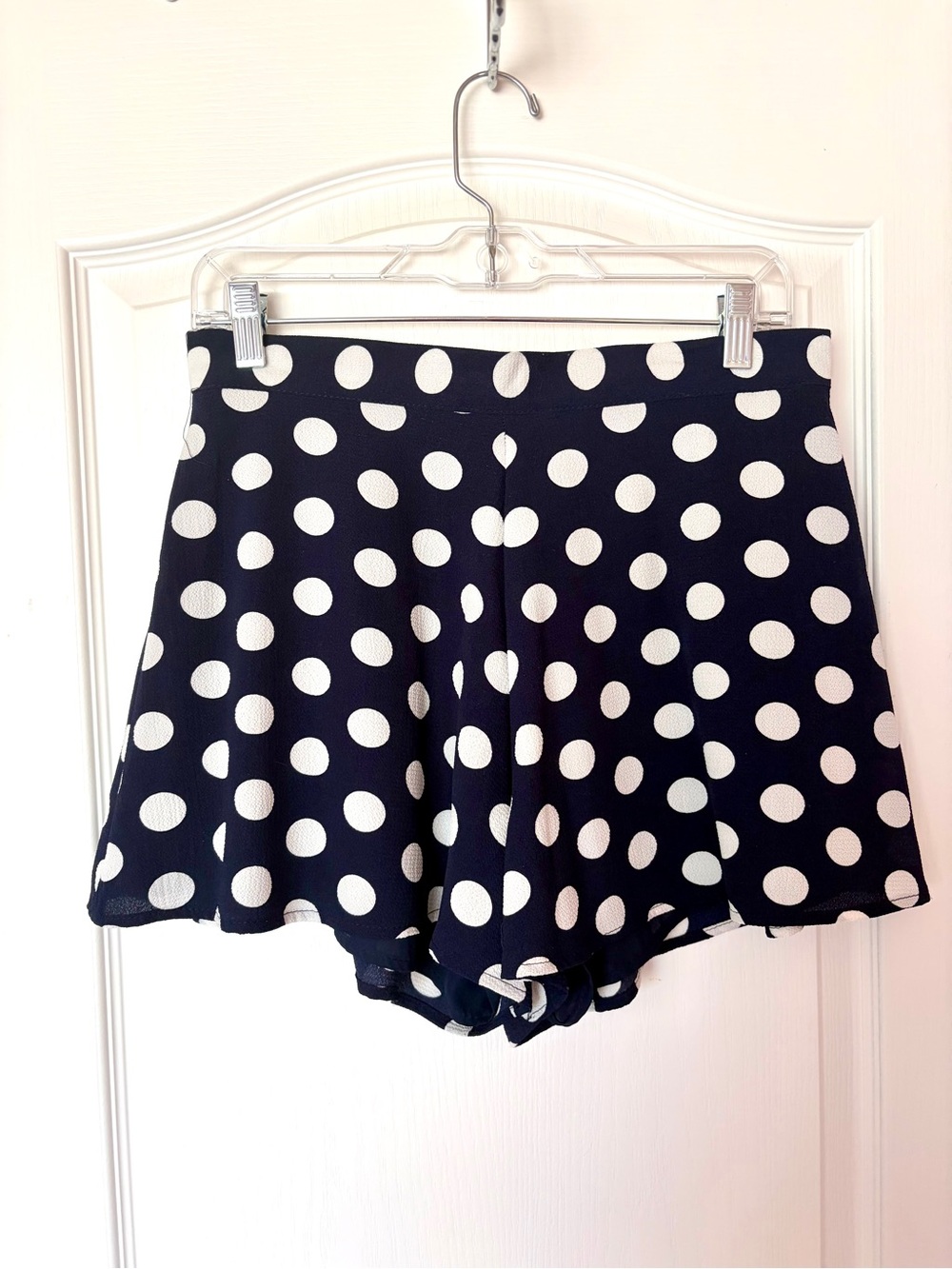 Lucy Love Polka Dot Skort Navy White Lined and Skater Swirl Style SZ Medium EUC
